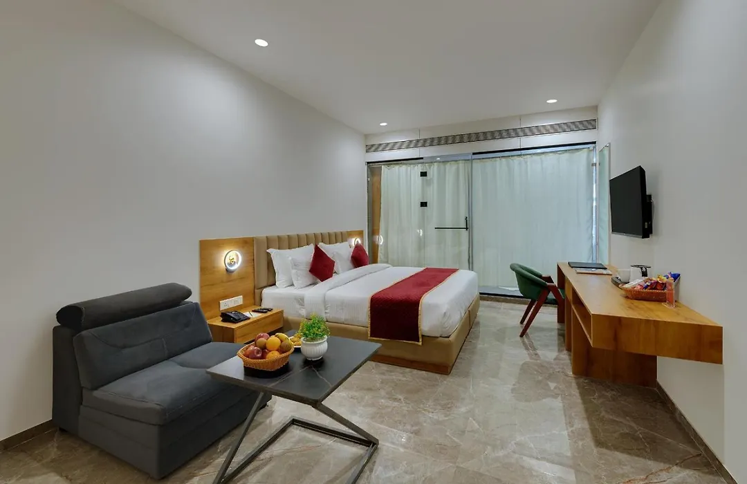 Comfort Inn Sapphire Chandkheda, Ahmedabad-1